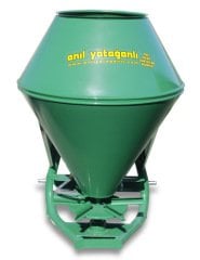 350 lt Kapalı Gübre Serpme Makinesi