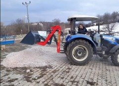 KT-1000 150 CM TOPRAK KOVALI ASİSTAN KEPÇE